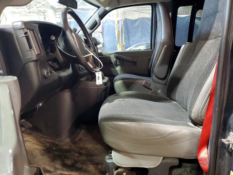 2018 Chevrolet Express G2500 მანქანა იყიდება აუქციონზე, vin: 1GCWGBFG7J1261840, აუქციონის ნომერი: 53214546