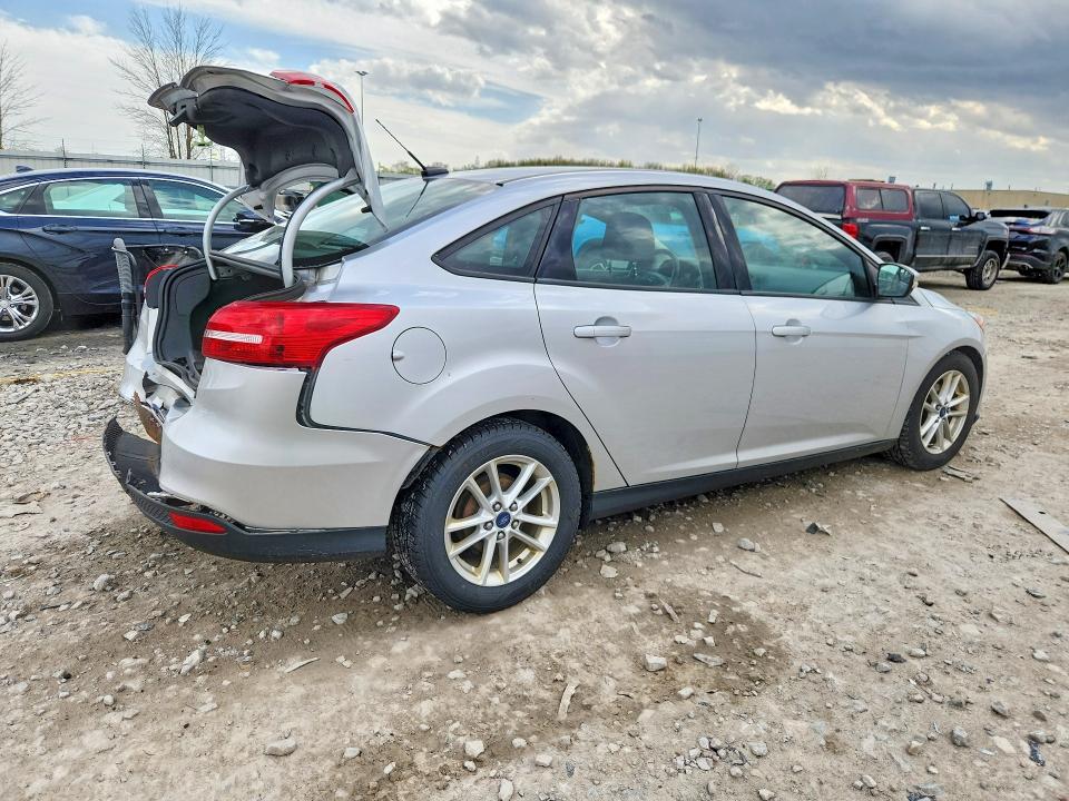 Продажа на аукционе авто 2015 Ford Focus, vin: 1FADP3F27FL209580, номер лота: 52811816