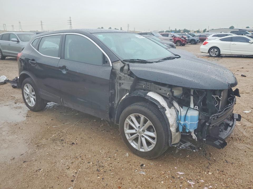 Продажа на аукционе авто 2017 Nissan Rogue Sport, vin: JN1BJ1CR3HW105777, номер лота: 54843916