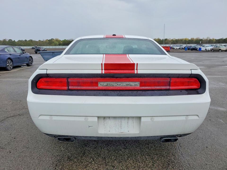 52537806 :رقم المزاد ، 2C3CDYAG7DH524540 vin ، 2013 Dodge Challenger مزاد بيع