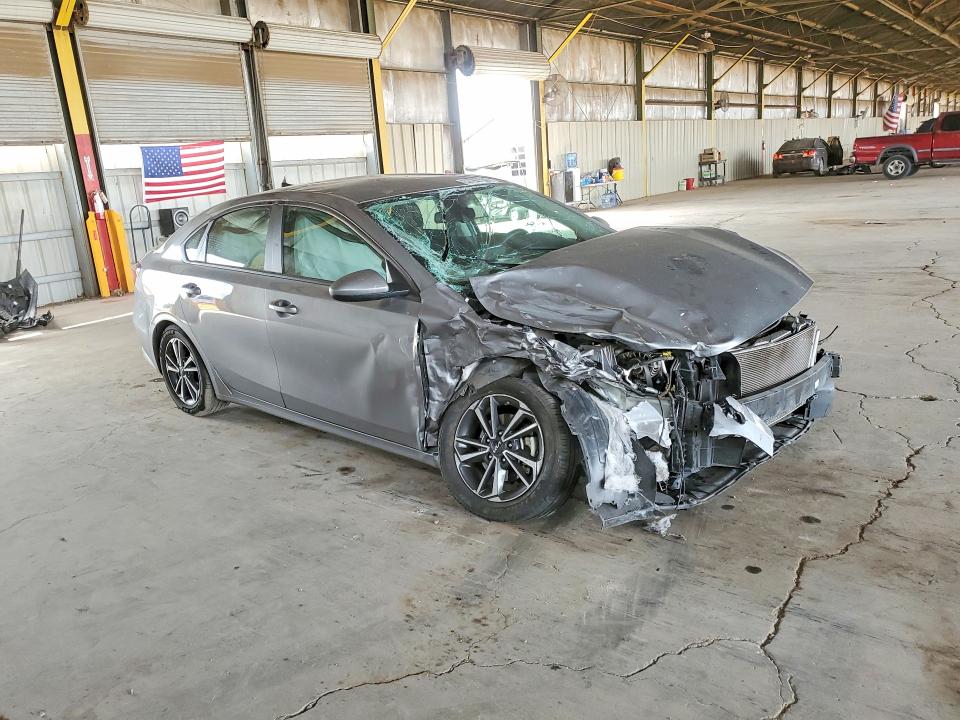 2024 Kia Forte მანქანა იყიდება აუქციონზე, vin: 3KPF24AD0RE722991, აუქციონის ნომერი: 53763136
