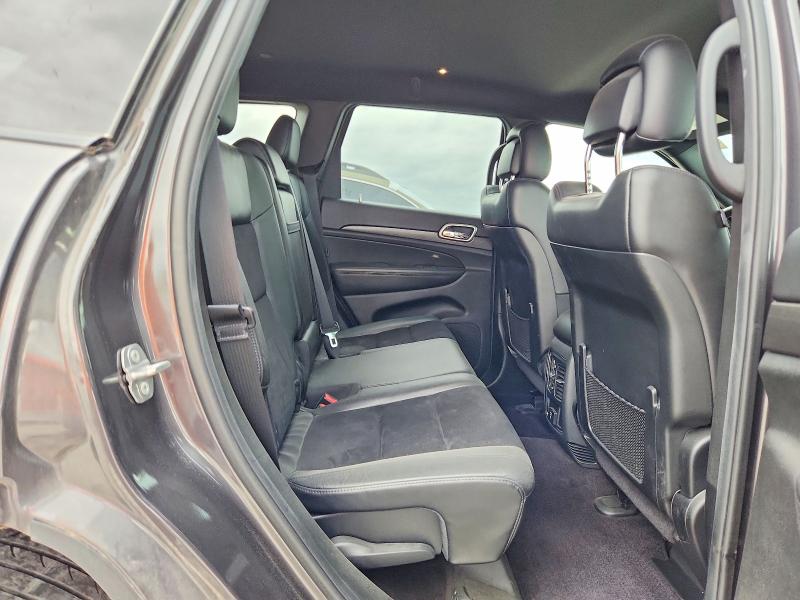 53033176 :رقم المزاد ، 1C4RJFAG6JC335363 vin ، 2018 Jeep Grand Cherokee مزاد بيع