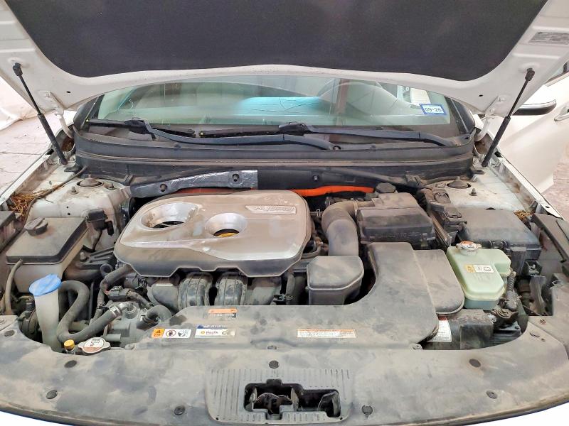 2016 Hyundai Sonata Hybrid მანქანა იყიდება აუქციონზე, vin: KMHE24L19GA010716, აუქციონის ნომერი: 52775536