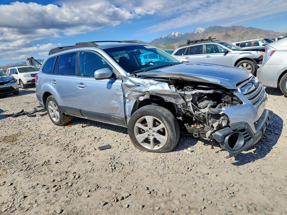 Продаж на аукціоні авто 2014 Subaru Outback, vin: 4S4BRBCC2E3288010, номер лоту: 54173286