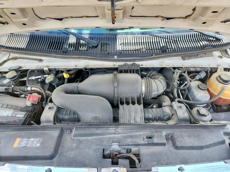 54610176 :رقم المزاد ، 1FDXE4FS5JDC22457 vin ، 2018 Ford Econoline مزاد بيع