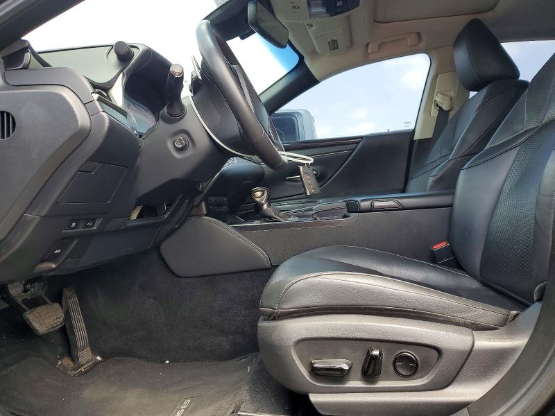 Продажа на аукционе авто 2021 Lexus Es, vin: 58ADA1C13MU005933, номер лота: 53932516