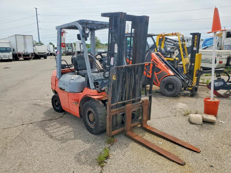 Продажа на аукционе авто 1998 Toyota 7fgu25, vin: 66241, номер лота: 54986826