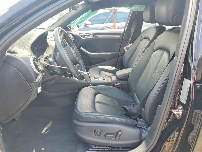 Продажа на аукционе авто 2018 Audi A3, vin: WAUAUGFFXJ1004403, номер лота: 52964276