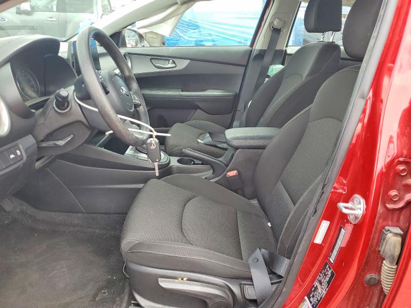 2021 Kia Forte მანქანა იყიდება აუქციონზე, vin: 3KPF24AD5ME405815, აუქციონის ნომერი: 52426946