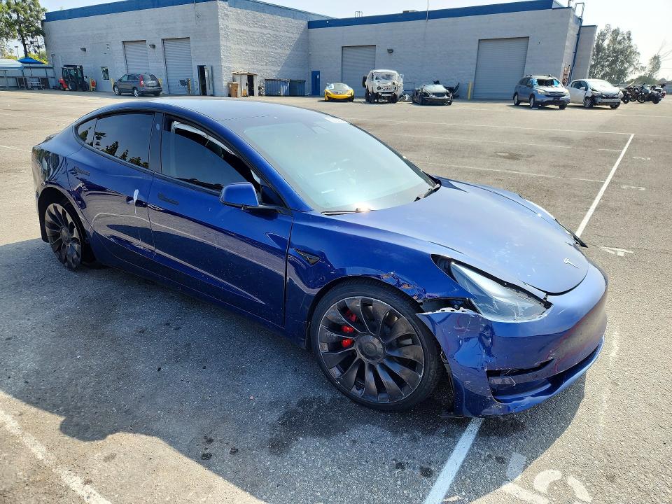 52735776 :رقم المزاد ، 5YJ3E1EC6MF093668 vin ، 2021 Tesla Model 3 مزاد بيع