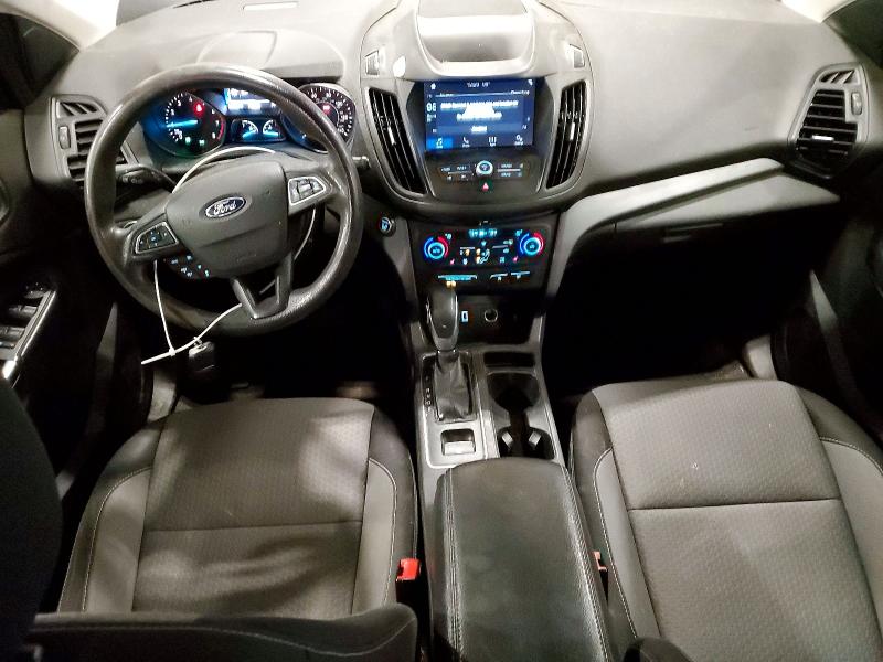52771806 :رقم المزاد ، 1FMCU9GD0KUB04235 vin ، 2019 Ford Escape مزاد بيع