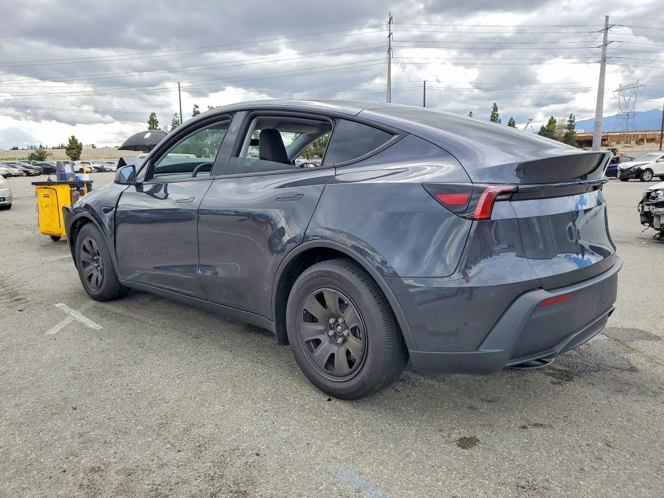 52426606 :رقم المزاد ، 7SAYGDED5TA601816 vin ، 2026 Tesla Model Y مزاد بيع