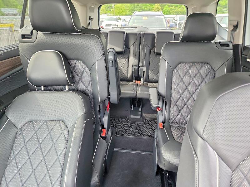 Продажа на аукционе авто 2024 Volkswagen Atlas, vin: 1V2FR2CA1RC619619, номер лота: 54860126
