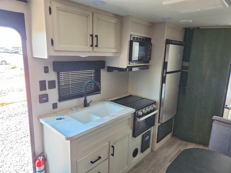 2023 Jayco Jay Flight Slx 8 Tra მანქანა იყიდება აუქციონზე, vin: 1UJBC0BM5P17N0109, აუქციონის ნომერი: 54662476