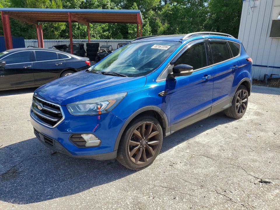 Продажа на аукционе авто 2017 Ford Escape, vin: 1FMCU0J95HUB36607, номер лота: 52167226