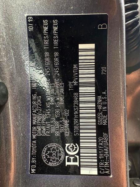 52727406 :رقم المزاد ، 5TDBZRFH1KS738468 vin ، 2019 Toyota Highlander مزاد بيع