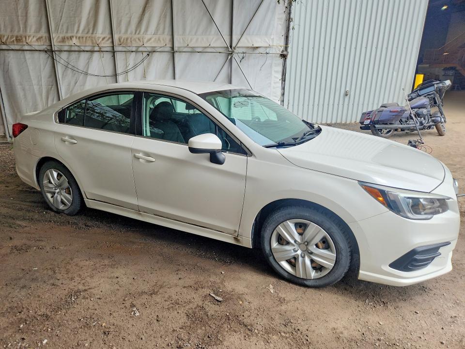 2019 Subaru Legacy მანქანა იყიდება აუქციონზე, vin: 4S3BNDA60K3030105, აუქციონის ნომერი: 55522516