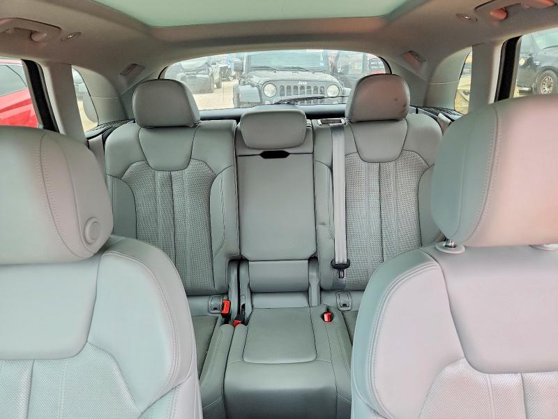 52451276 :رقم المزاد ، WA1BNAFY4J2224207 vin ، 2018 Audi Q5 مزاد بيع