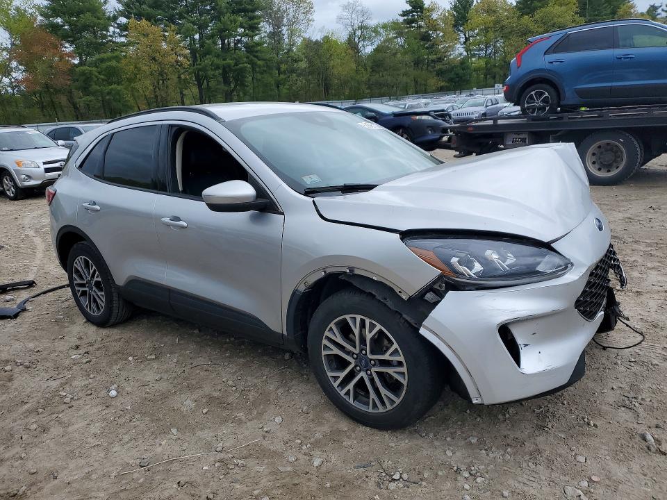 2020 Ford Escape მანქანა იყიდება აუქციონზე, vin: 1FMCU9H62LUC70564, აუქციონის ნომერი: 53345176