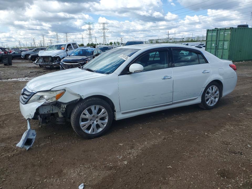 51974176 :رقم المزاد ، 4T1BK3DB7BU413699 vin ، 2011 Toyota Avalon مزاد بيع