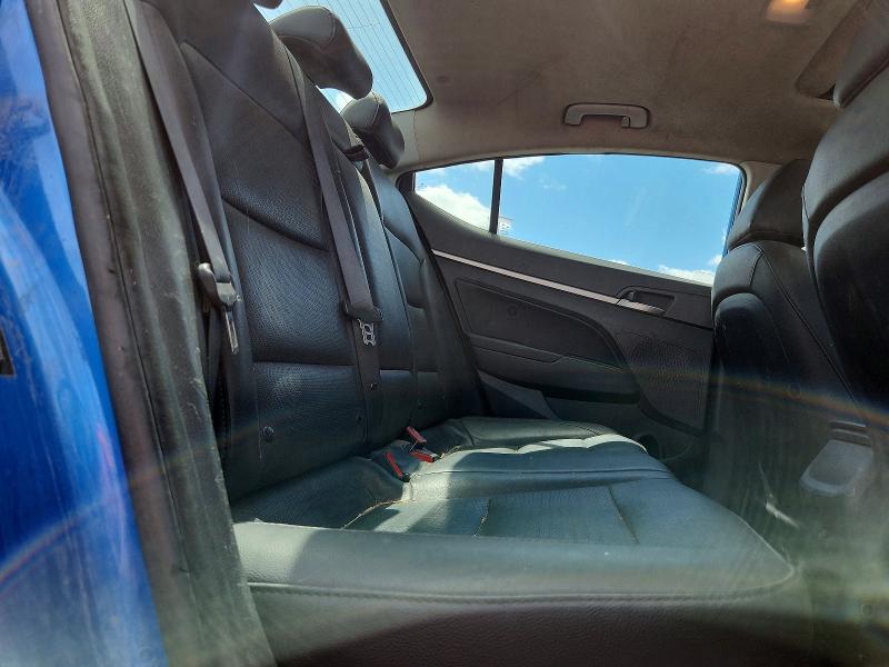 54495606 :رقم المزاد ، 5NPD84LF4HH178915 vin ، 2017 Hyundai Elantra مزاد بيع