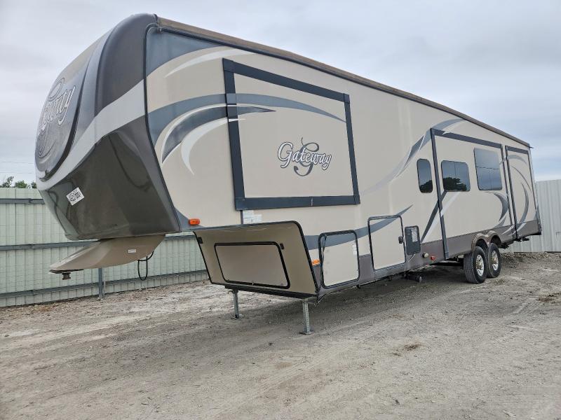 49251666 :رقم المزاد ، 5SFSG4124EE274157 vin ، 2014 Heartland Other مزاد بيع