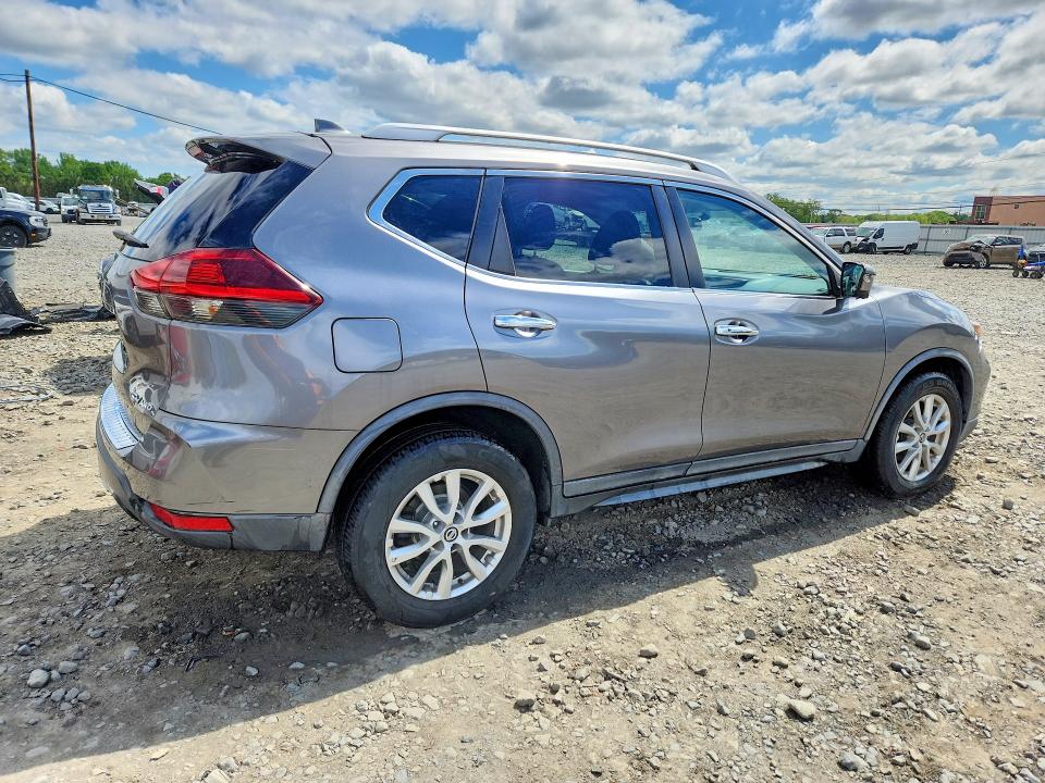 Продаж на аукціоні авто 2018 Nissan Rogue, vin: KNMAT2MV8JP563612, номер лоту: 53895236