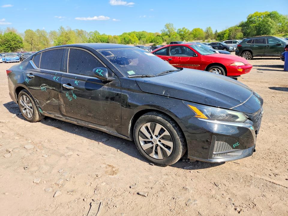 51977846 :رقم المزاد ، 1N4BL4BV2RN419828 vin ، 2024 Nissan Altima مزاد بيع