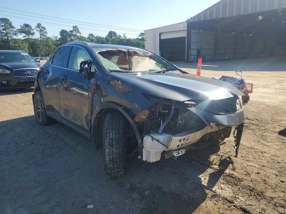 53140836 :رقم المزاد ، 2T2GGCEZXNC009896 vin ، 2022 Lexus Nx مزاد بيع