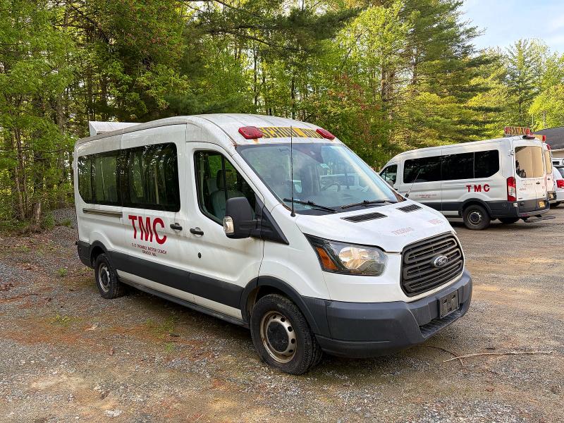 2015 Ford Transit მანქანა იყიდება აუქციონზე, vin: 1FTNR2CM8FKA95460, აუქციონის ნომერი: 54858216