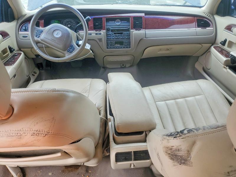 Aukcja sprzedaży 2004 Lincoln Town Car, vin: 1LNHM81W04Y607818, numer aukcji: 51665846