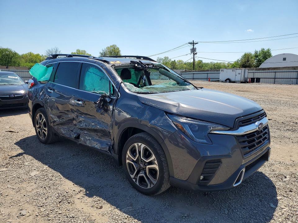 Продажа на аукционе авто 2023 Subaru Ascent, vin: 4S4WMAWDXP3436888, номер лота: 52382366