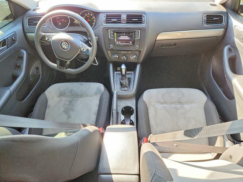 2018 Volkswagen Jetta მანქანა იყიდება აუქციონზე, vin: 3VW2B7AJXJM255897, აუქციონის ნომერი: 55256326