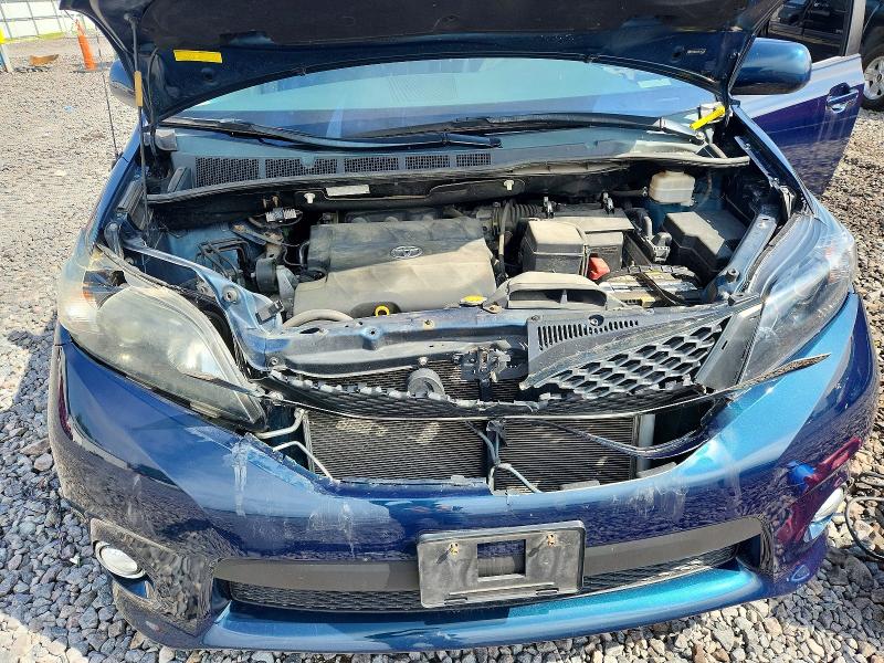 53724466 :رقم المزاد ، 5TDXK3DC9BS115338 vin ، 2011 Toyota Sienna مزاد بيع