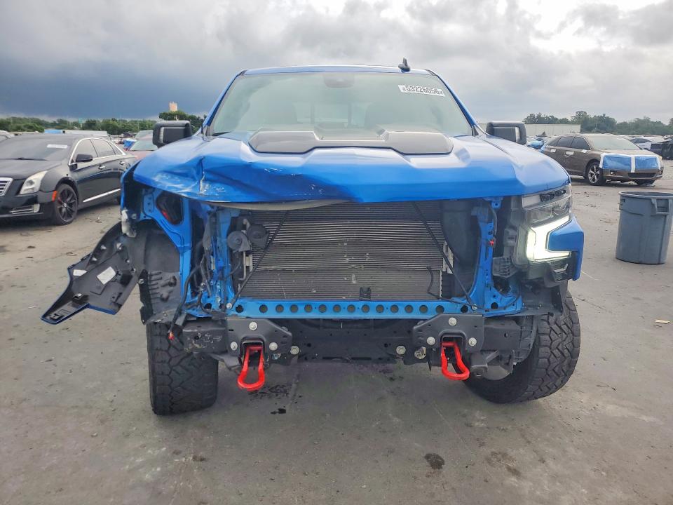 2023 Chevrolet Silverado მანქანა იყიდება აუქციონზე, vin: 3GCUDHELXPG206777, აუქციონის ნომერი: 53226056