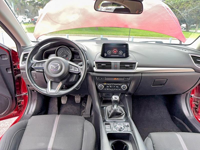 2018 Mazda 3 მანქანა იყიდება აუქციონზე, vin: 3MZBN1M34JM200329, აუქციონის ნომერი: 55501496