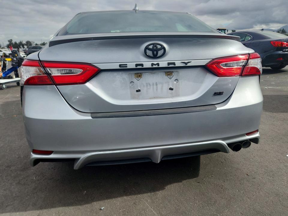 Продаж на аукціоні авто 2020 Toyota Camry, vin: 4T1G11AKXLU924150, номер лоту: 54825206