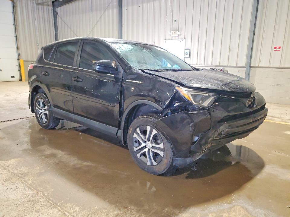 Продаж на аукціоні авто 2018 Toyota Rav4, vin: 2T3BFREV7JW815745, номер лоту: 53920986