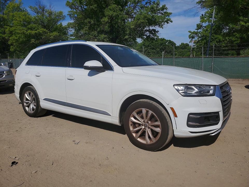 2017 Audi Q7 მანქანა იყიდება აუქციონზე, vin: WA1AHAF77HD045829, აუქციონის ნომერი: 53268796