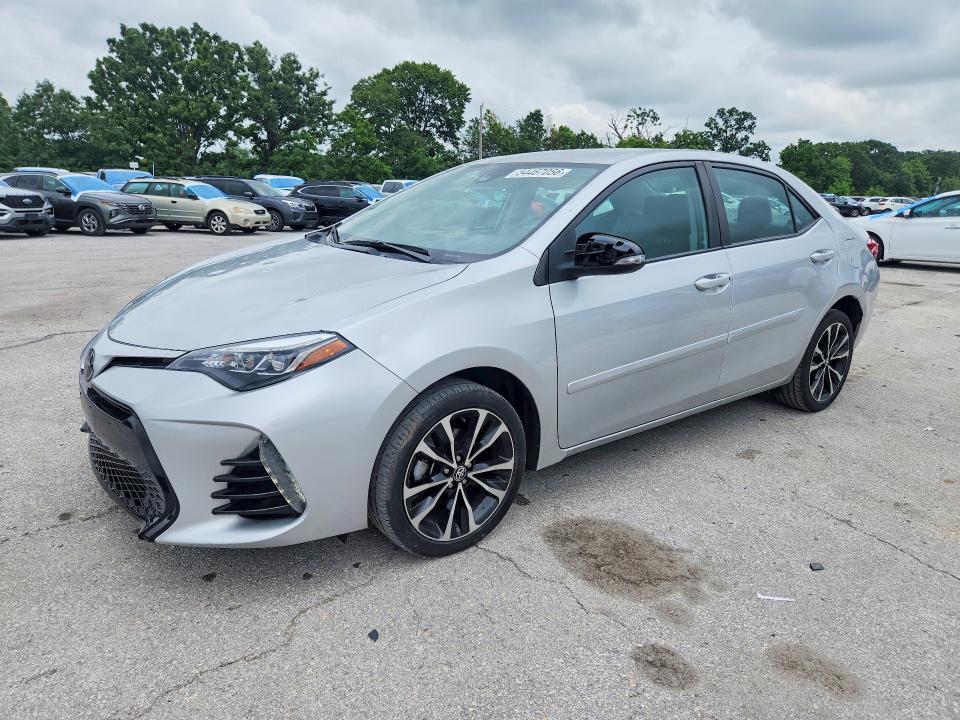 2017 Toyota Corolla მანქანა იყიდება აუქციონზე, vin: 5YFBURHE4HP677944, აუქციონის ნომერი: 54467056