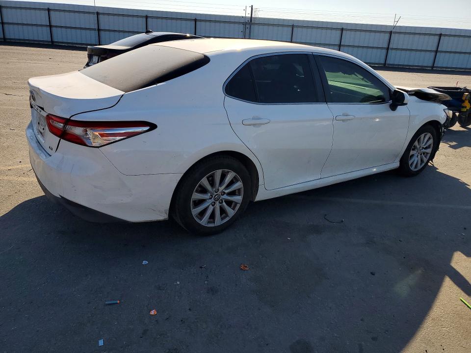 Продажа на аукционе авто 2018 Toyota Camry, vin: 4T1B11HK3JU528008, номер лота: 54200746