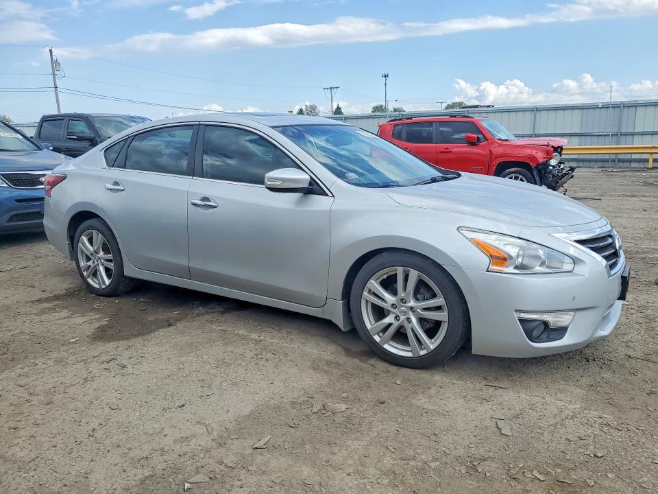 Продажа на аукционе авто 2015 Nissan Altima, vin: 1N4BL3AP6FC439701, номер лота: 52220616