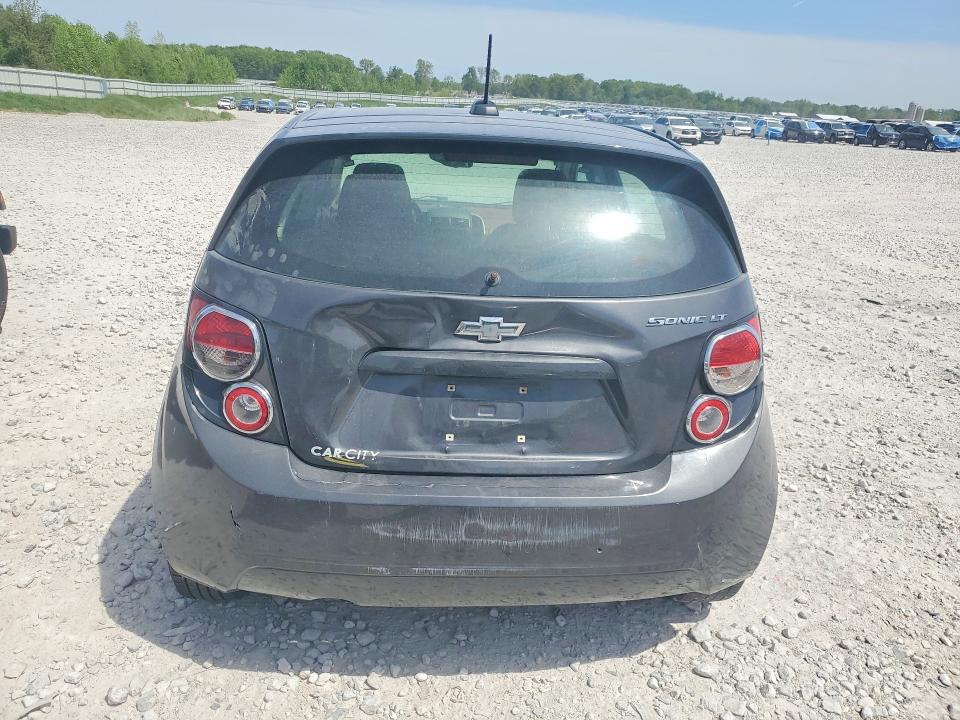 54065286 :رقم المزاد ، 1G1JC6SH2G4169904 vin ، 2016 Chevrolet Sonic مزاد بيع