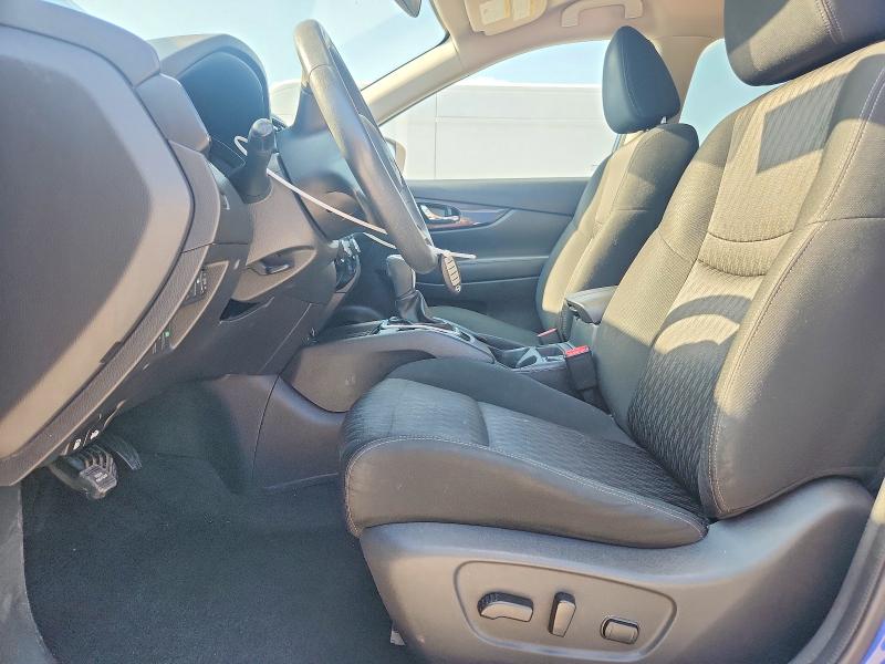 54761756 :رقم المزاد ، KNMAT2MT0HP509066 vin ، 2017 Nissan Rogue مزاد بيع