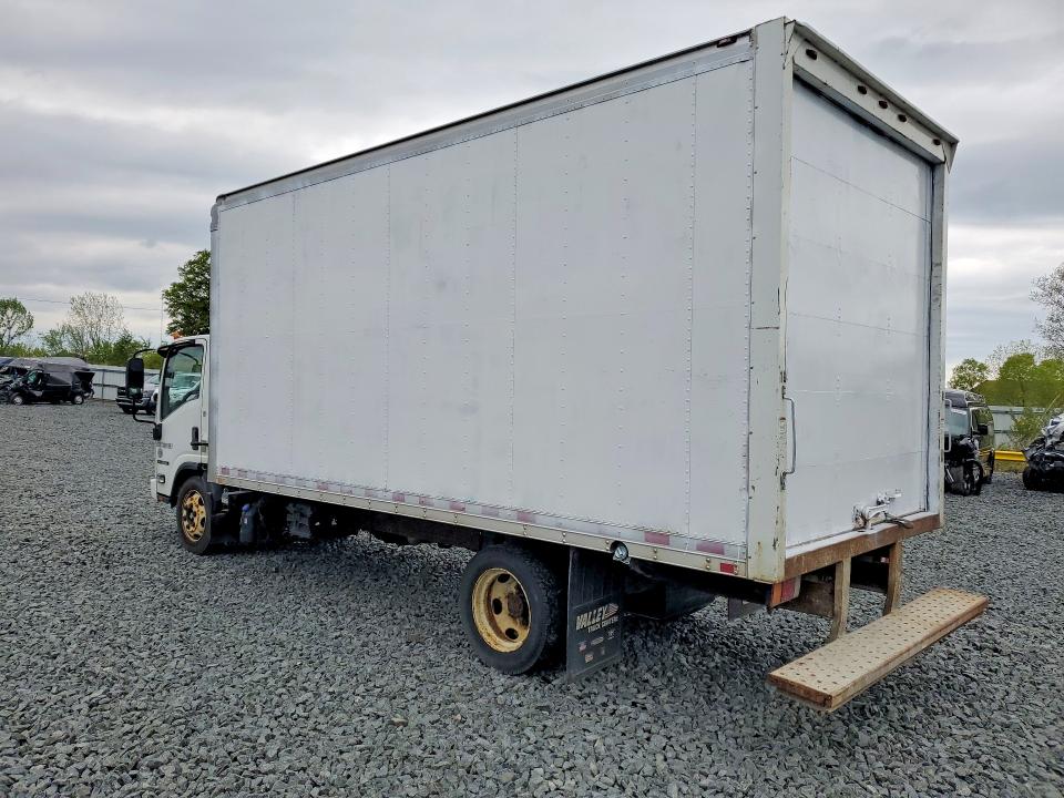 52184696 :رقم المزاد ، JALE5W161F7902295 vin ، 2015 Isuzu Nqr مزاد بيع