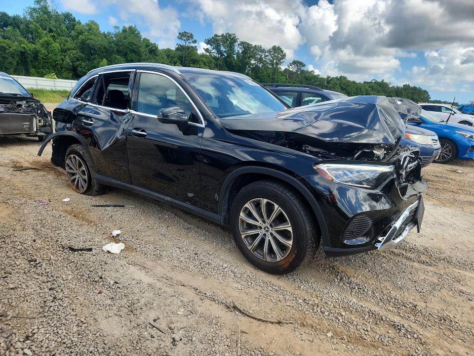 53825476 :رقم المزاد ، W1NKM4HB4RF108926 vin ، 2024 Mercedes-benz Glc مزاد بيع
