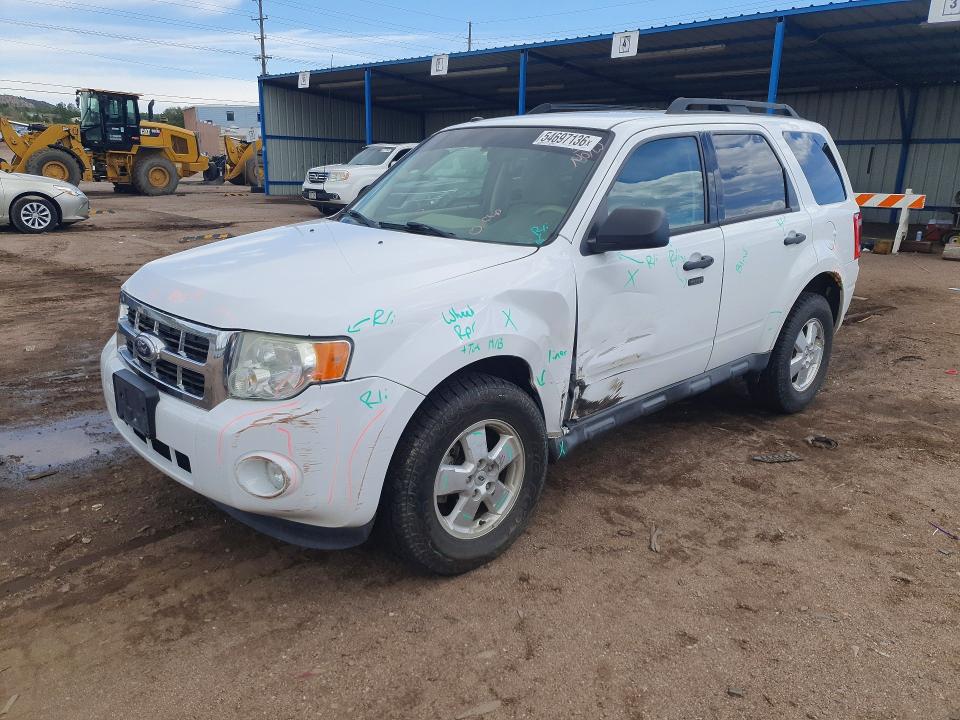 2012 Ford Escape მანქანა იყიდება აუქციონზე, vin: 1FMCU9DG3CKB32669, აუქციონის ნომერი: 54697136