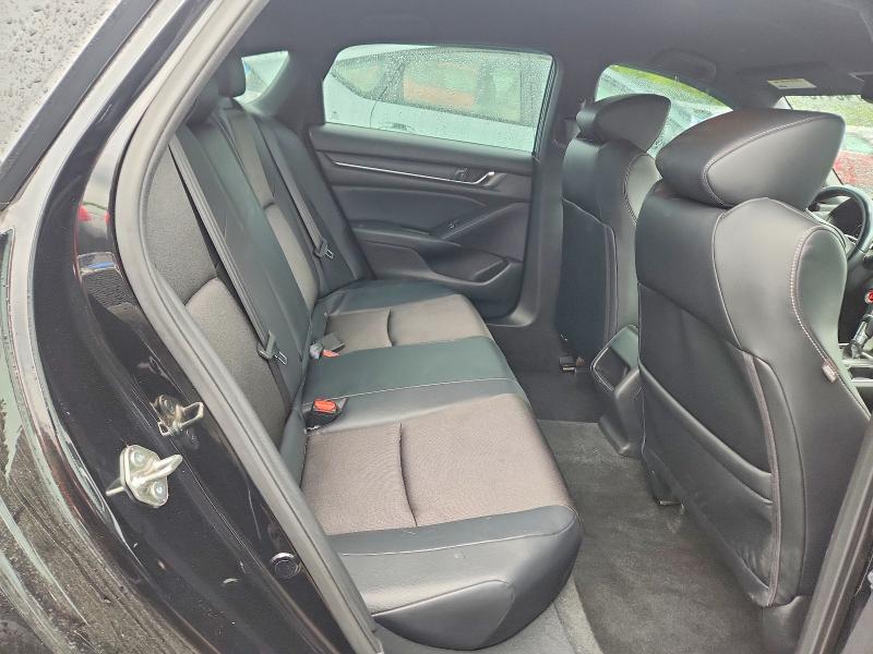 Продаж на аукціоні авто 2018 Honda Accord, vin: 1HGCV1F32JA126055, номер лоту: 52740416