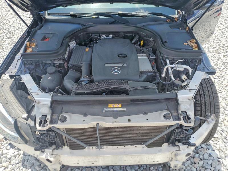 53930846 :رقم المزاد ، WDC0G4KB6HF254669 vin ، 2017 Mercedes-benz Glc مزاد بيع