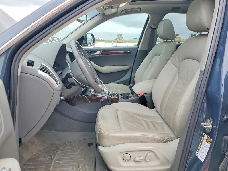 51847586 :رقم المزاد ، WA1LKAFP7AA096099 vin ، 2010 Audi Q5 مزاد بيع